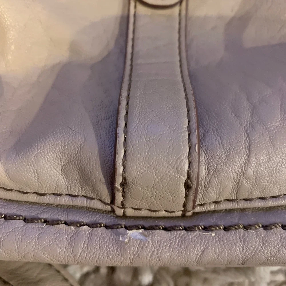 Chaps cross body bag